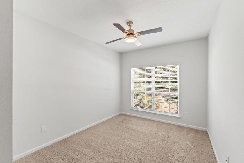 Fantastic home! Affordably priced to sell. This home has so much - photo 23