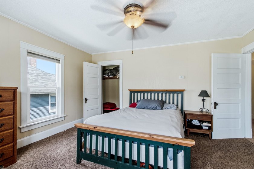 With a little TLC, this 4 bedroom, 1.5 bath home could be - photo 26