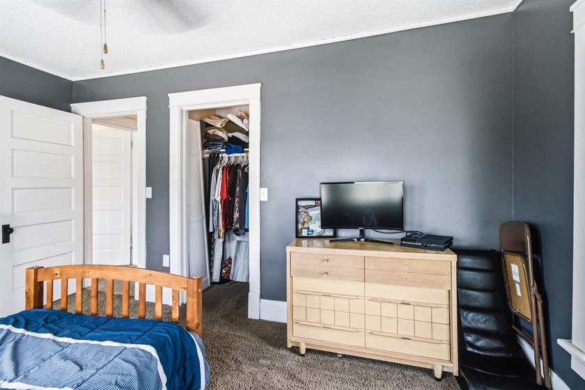 With a little TLC, this 4 bedroom, 1.5 bath home could be - photo 28