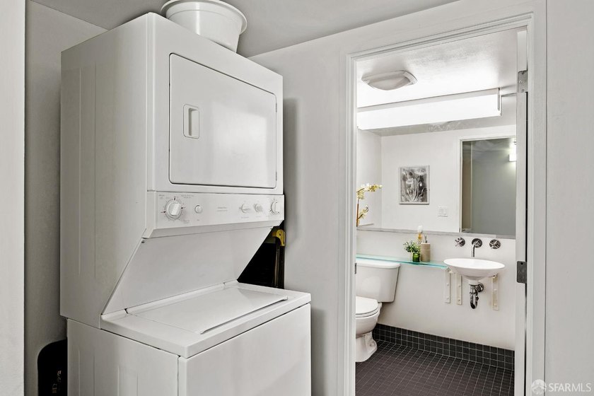 Experience modern urban living at its best in this stylish - photo 28