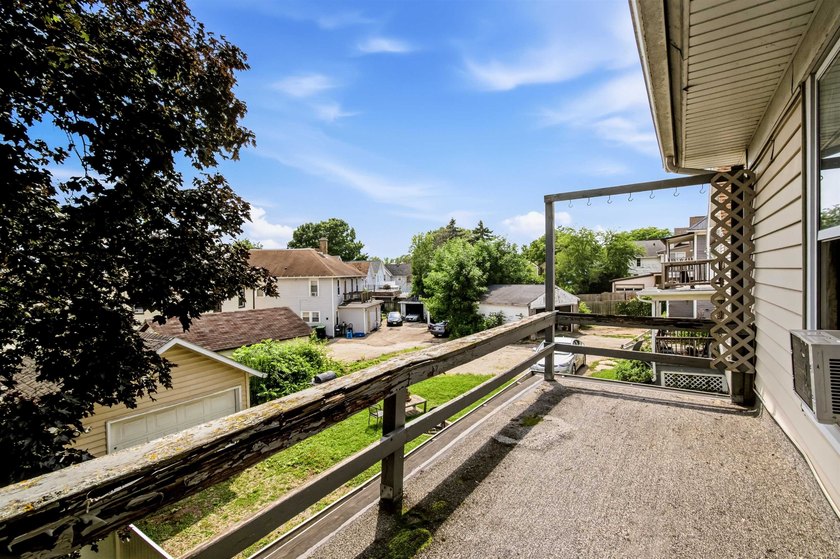 With a little TLC, this 4 bedroom, 1.5 bath home could be - photo 35