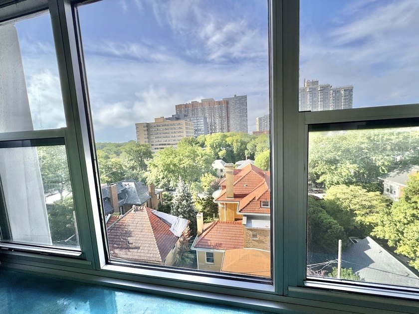 This exceptional, move-in-ready city stylish condo offers a - photo 13
