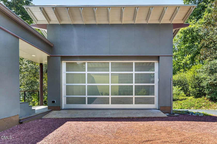 Designed by renowned North Carolina Modernist architect Bill - photo 15