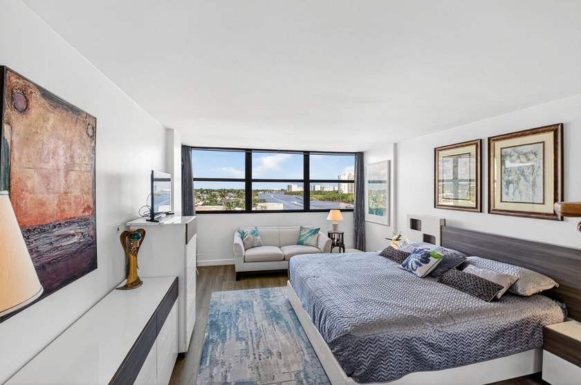 Wake up to breathtaking Intracoastal views from this upgraded - photo 16