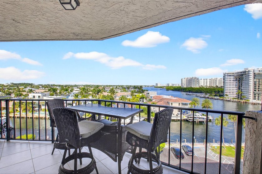 Wake up to breathtaking Intracoastal views from this upgraded - photo 27