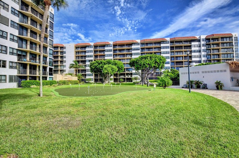 Wake up to breathtaking Intracoastal views from this upgraded - photo 42