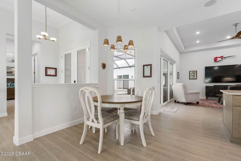 Step inside 114 New Leatherwood Drive, where luxury, comfort - photo 16