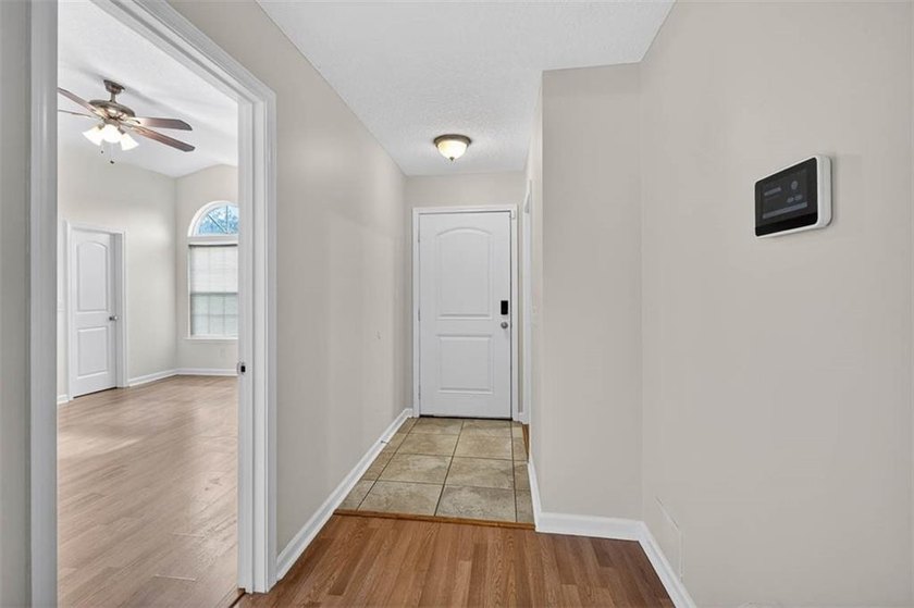 Welcome home to this beautifully maintained 3-bedroom - photo 23