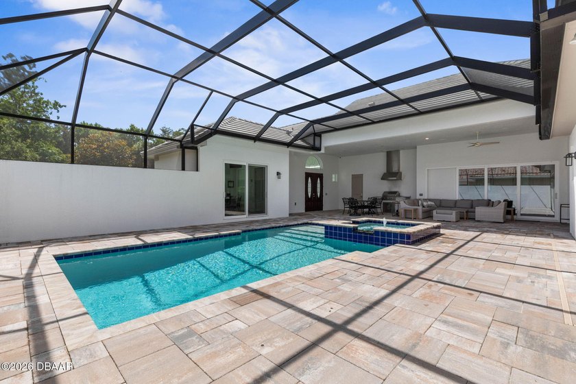 Step inside 114 New Leatherwood Drive, where luxury, comfort - photo 34