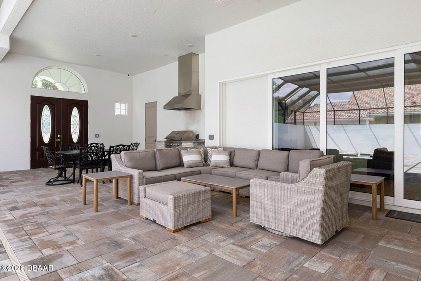 Step inside 114 New Leatherwood Drive, where luxury, comfort - photo 39