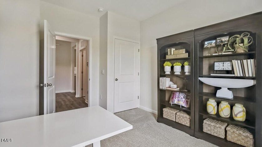 RED TAG Sales Event! Come tour the Cali at 71 Tiger Eye Drive - photo 5