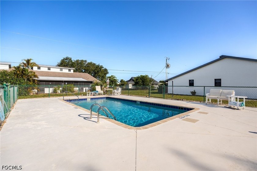 Great opportunity for an investor or first-time homebuyer ready - photo 31