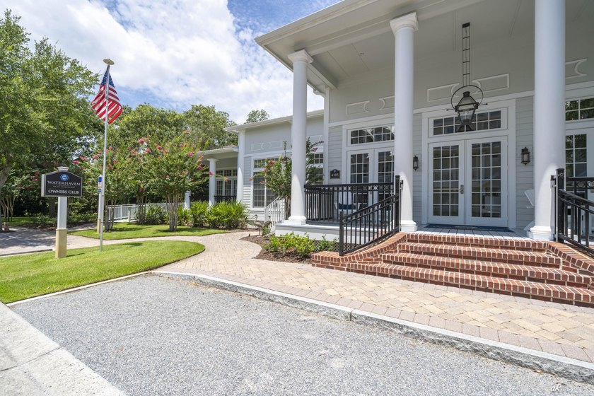 This extraordinary waterfront end unit condo, nestled in the - photo 43
