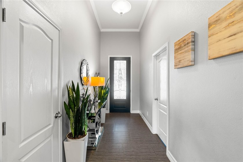 **STUNNING SOUTHSIDE HOME | 24 PAID-IN-FULL SOLAR PANELS | - photo 10