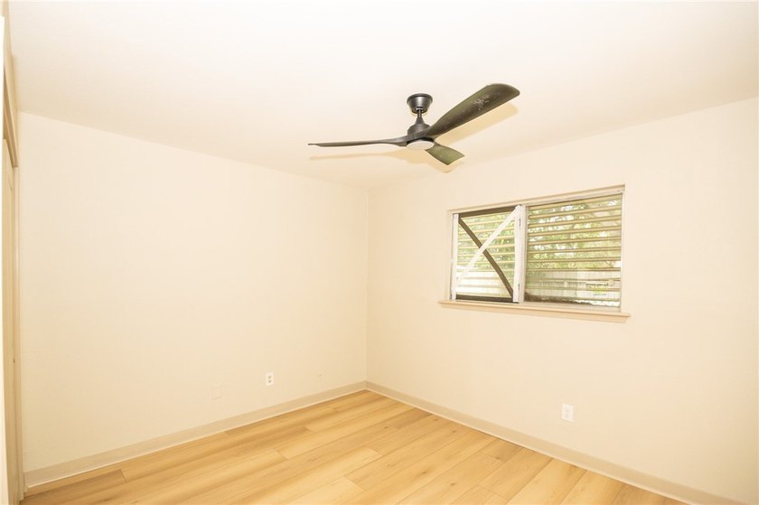 Welcome to your beautifully remodeled dream home in one of - photo 6