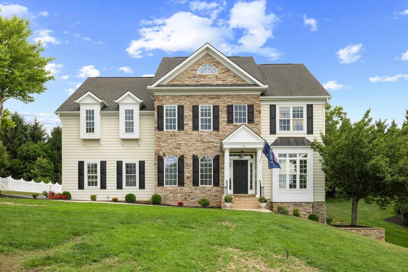 Welcome HOME to 326 Claremont Avenue - This Crossroads Farm - photo 3
