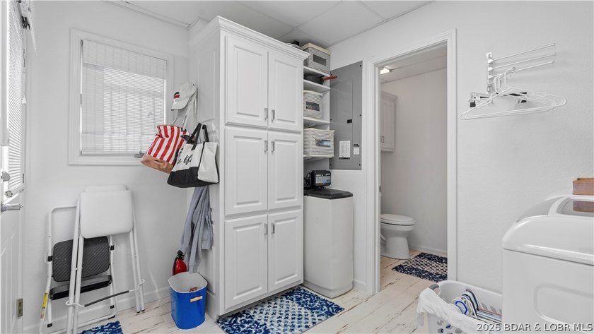 Experience the ultimate Lake of the Ozarks lifestyle in this - photo 23
