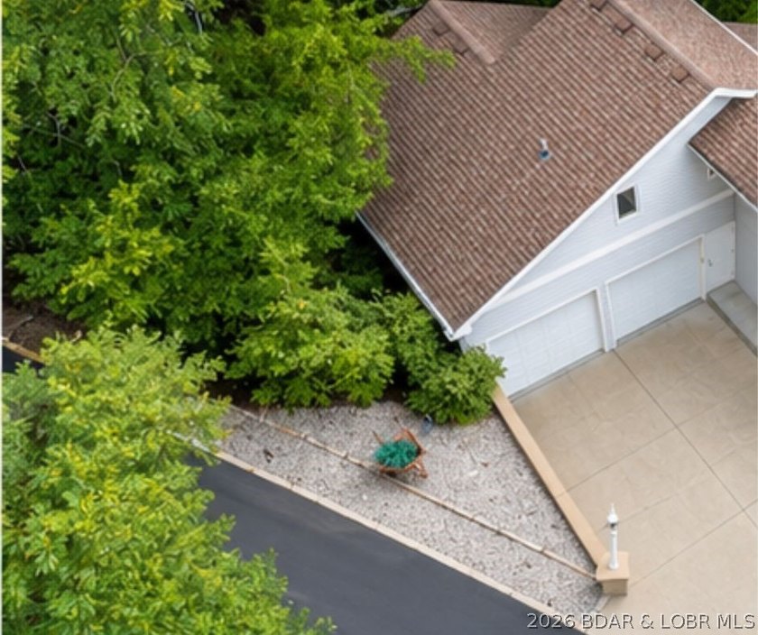 Experience the ultimate Lake of the Ozarks lifestyle in this - photo 44