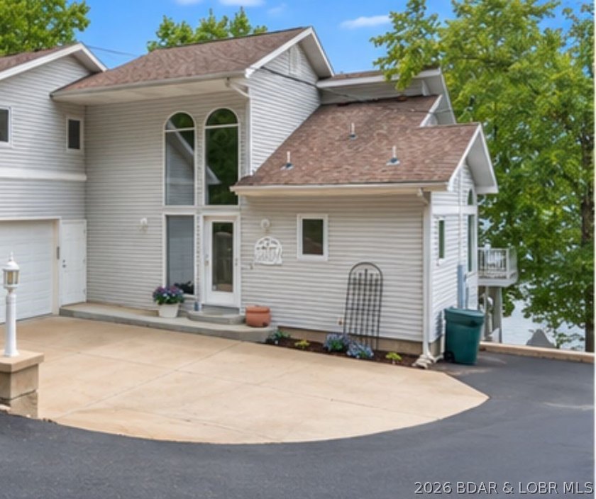 Experience the ultimate Lake of the Ozarks lifestyle in this - photo 45