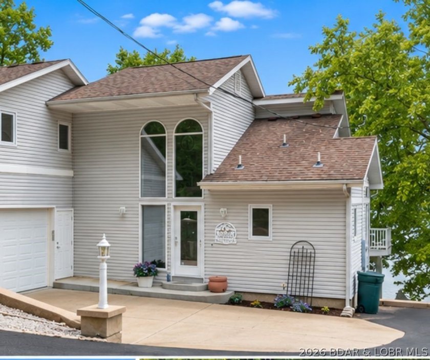 Experience the ultimate Lake of the Ozarks lifestyle in this - photo 46