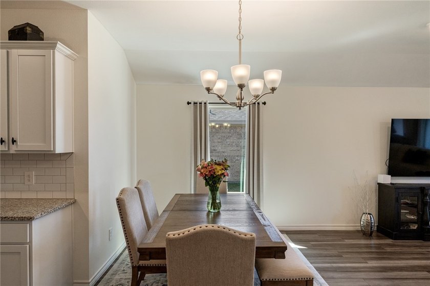 This beautiful 4 bedroom, 2 bath home is located in the - photo 6
