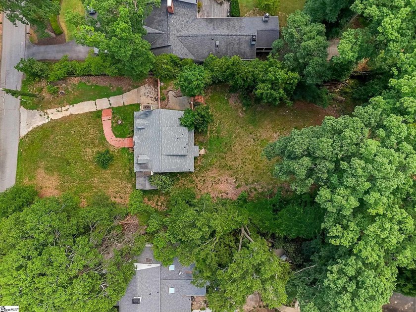 220 Riverside Drive in the Greenville Country Club area, with - photo 11