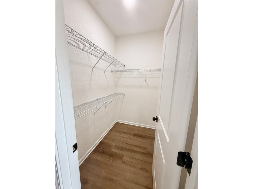 Perfect starter home in Baymeadows! If you've been waiting for - photo 14