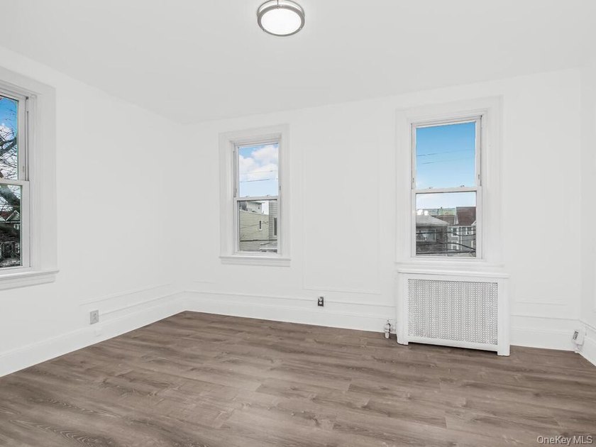 Welcome to 1062 Calhoun Ave. Phenomenal Opportunity to own this - photo 19