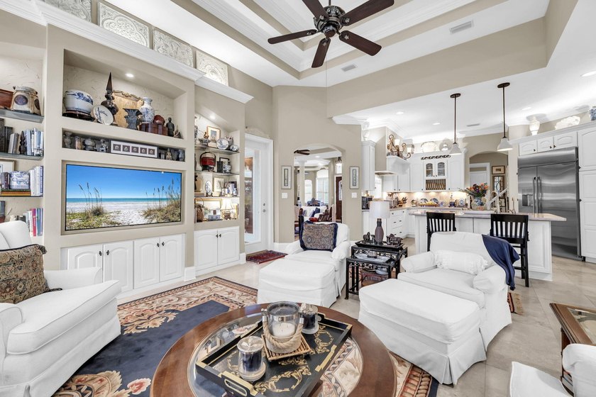 Welcome to an exceptional lakefront residence in the prestigious - photo 21