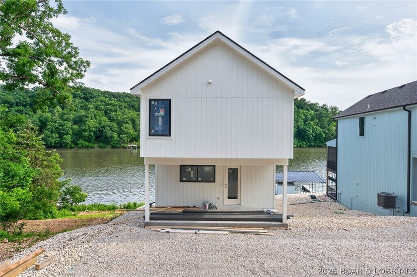 BRAND NEW LAKE HOME AND DOCK!!! The perfect blend of modern - photo 42