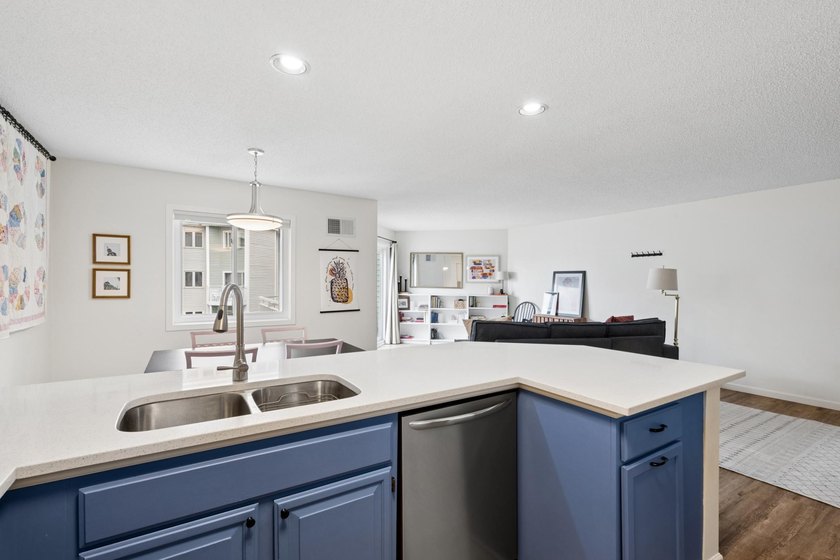 This is the one! Thoughtfully updated and beautifully maintained - photo 12