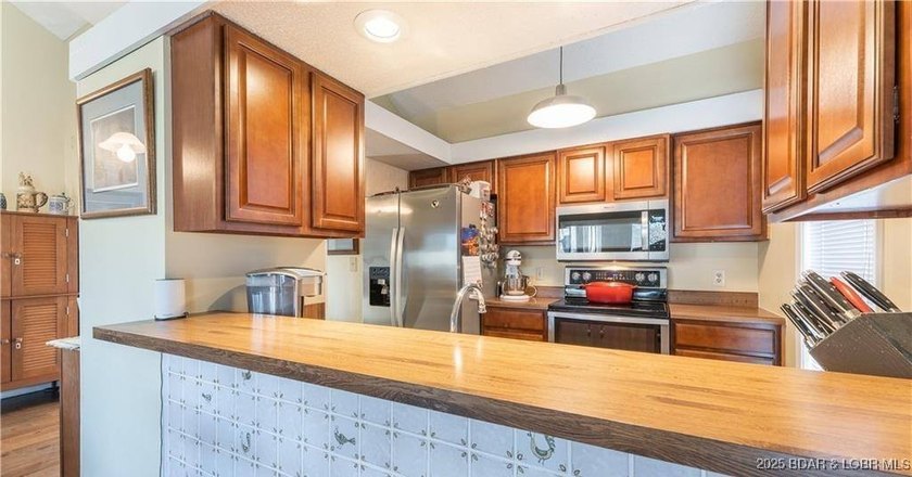 Welcome to this pristine, turnkey move-in-ready home, located in - photo 8