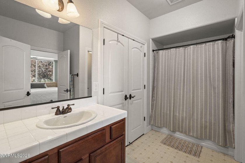 Experience breathtaking views, exceptional space, and refined - photo 33