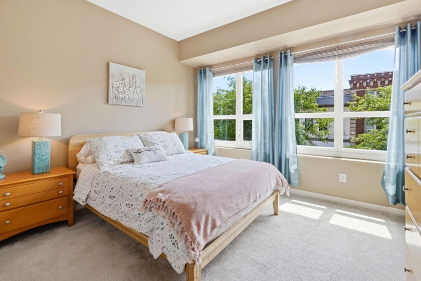Unbeatable price and value. Live the lifestyle at Skyscape! This - photo 11