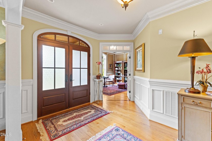 **Silver Parade of Homes Award Winner!** Luxury, comfort, and - photo 4