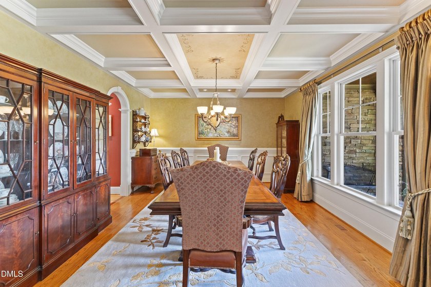 **Silver Parade of Homes Award Winner!** Luxury, comfort, and - photo 8
