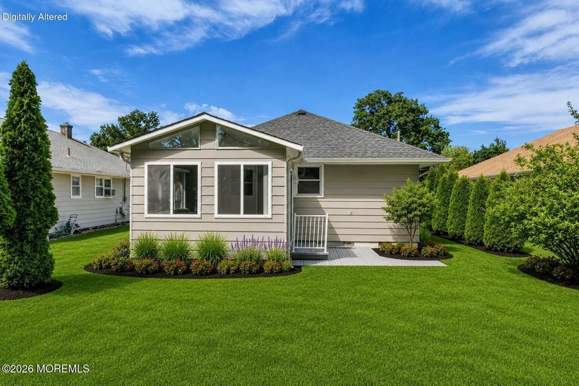 Welcome to 87 Mount Matterhorn Lane in sought-after Holiday City - photo 25