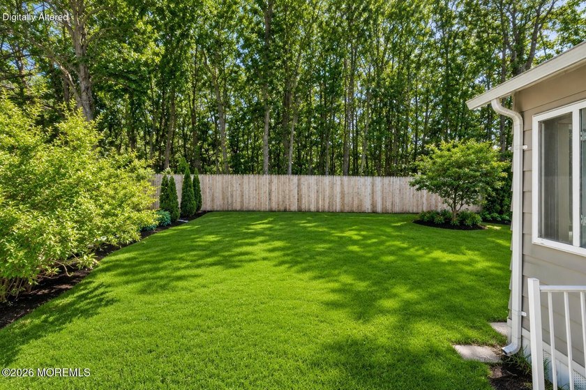 Welcome to 87 Mount Matterhorn Lane in sought-after Holiday City - photo 26