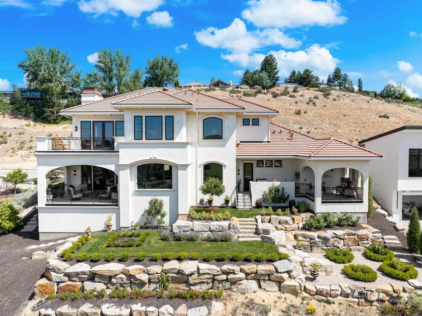 Framed by the rolling contours of the Boise Foothills and - photo 47