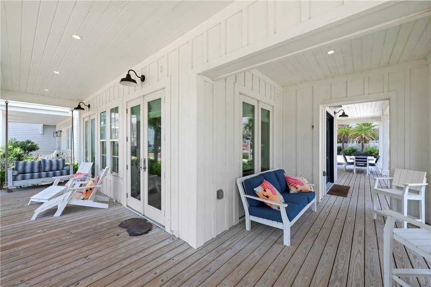New to the Market in Cinnamon Shore South! Not in the rental - photo 6