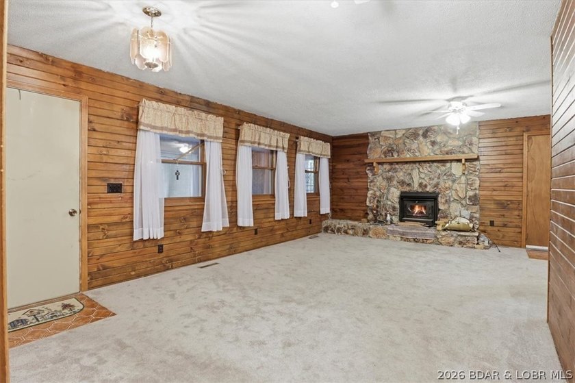 Discover the perfect blend of privacy, space, and lake living on - photo 13