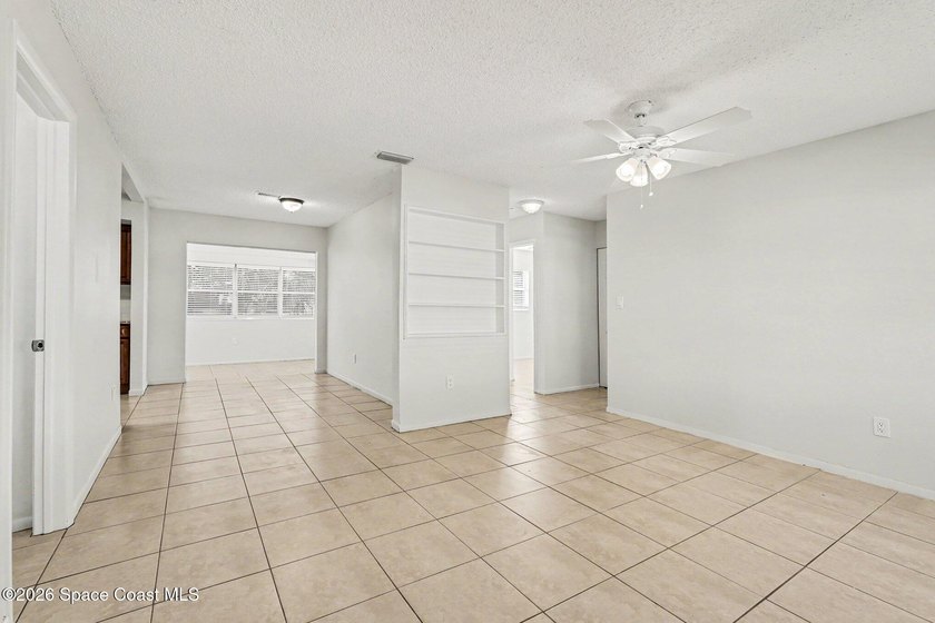 Welcome home to this beautifully remodeled 3-bedroom, 2-bath - photo 4