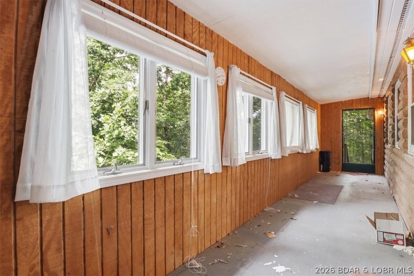 Discover the perfect blend of privacy, space, and lake living on - photo 37