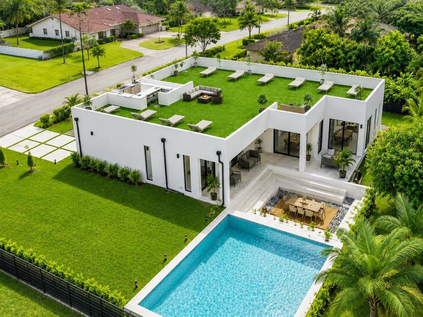 Welcome to this unique and luxurious modern Estate in Plantation - photo 46