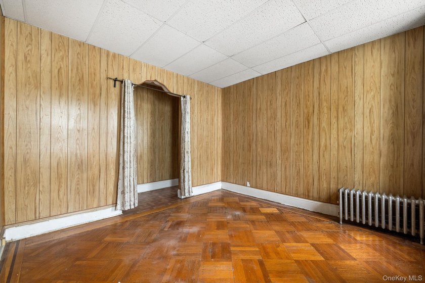 Unlock the potential of this solid three-unit brick building - photo 16