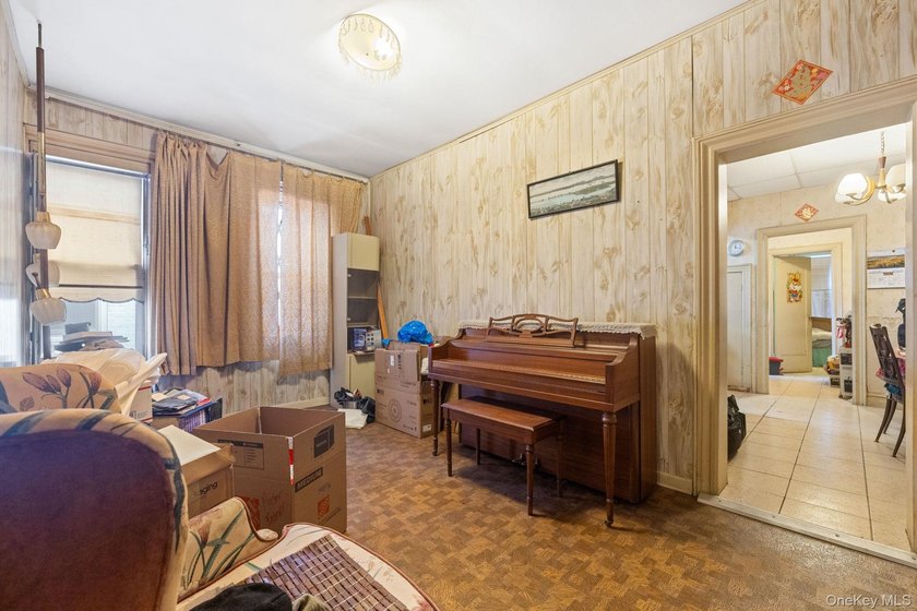 Unlock the potential of this solid three-unit brick building - photo 27