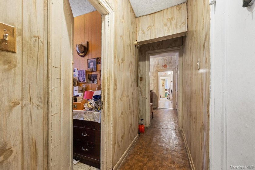 Unlock the potential of this solid three-unit brick building - photo 28