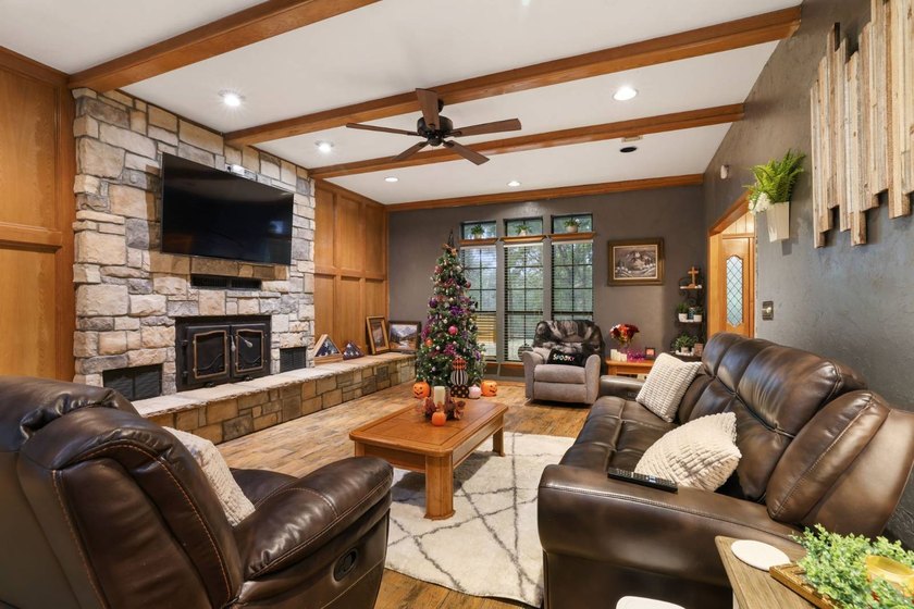 Welcome to your dream retreat in Coleman, Oklahoma! This - photo 3