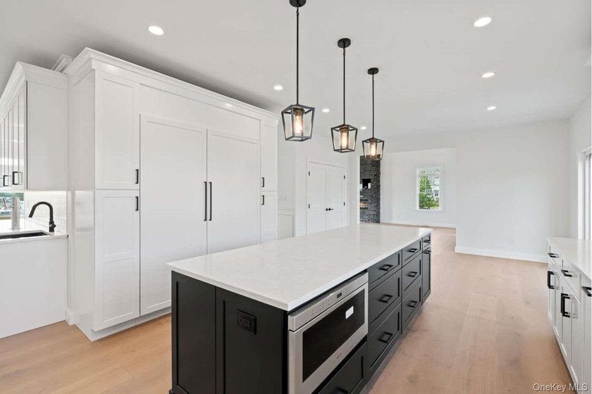 Builder's new construction Concord model offering approximately - photo 10