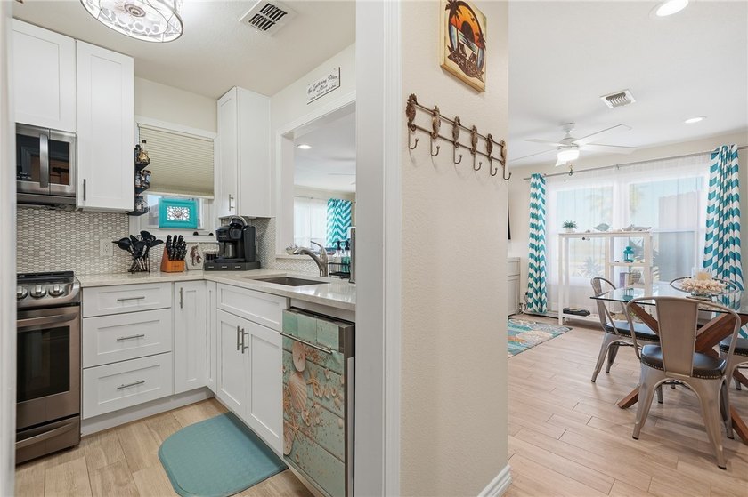 Welcome to your own slice of paradise in the highly sought after - photo 5